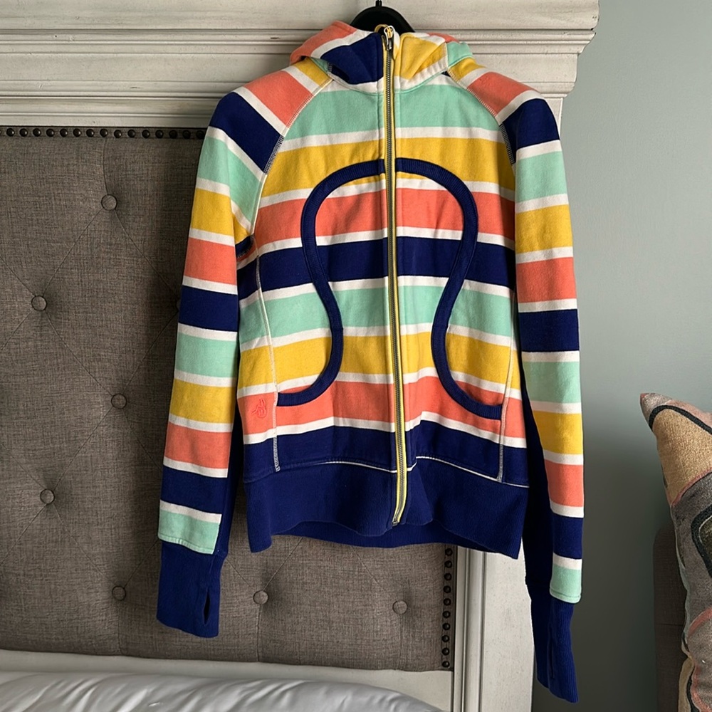 💕LULULEMON 2013 SEAWHEEZE SCUBA HOODIE/JACKET-BRIGHT BOLD STRIPES💕